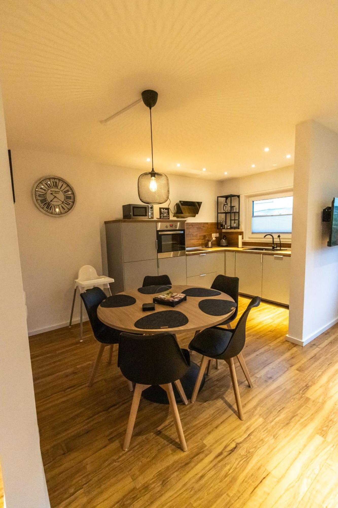 Suedschleife Appartements - Wlan - Direkt Am Ring Reimerath المظهر الخارجي الصورة